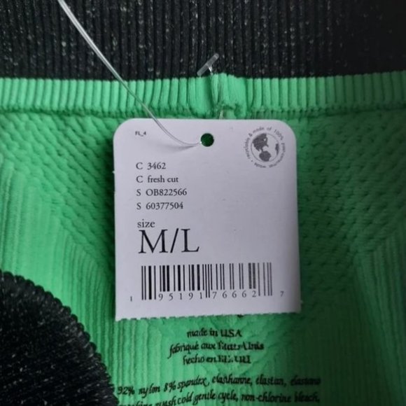 Free People Prajna Shorts NWT Size M/L - Picture 4 of 7